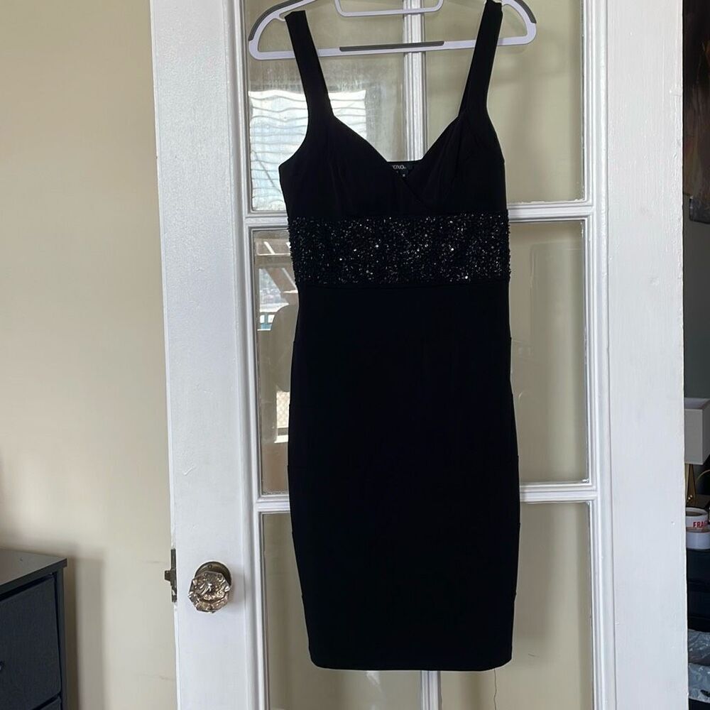 Xoxo flawed sexy little black dress mini club cocktail sweetheart dress size M